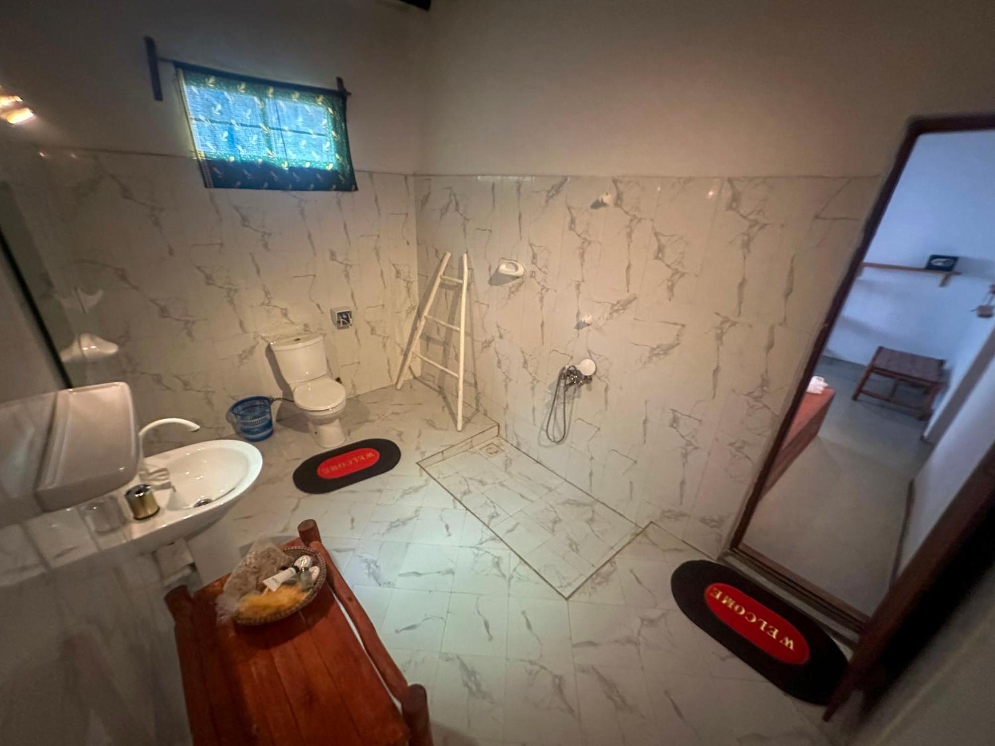 The African Paradise Hotel 3*