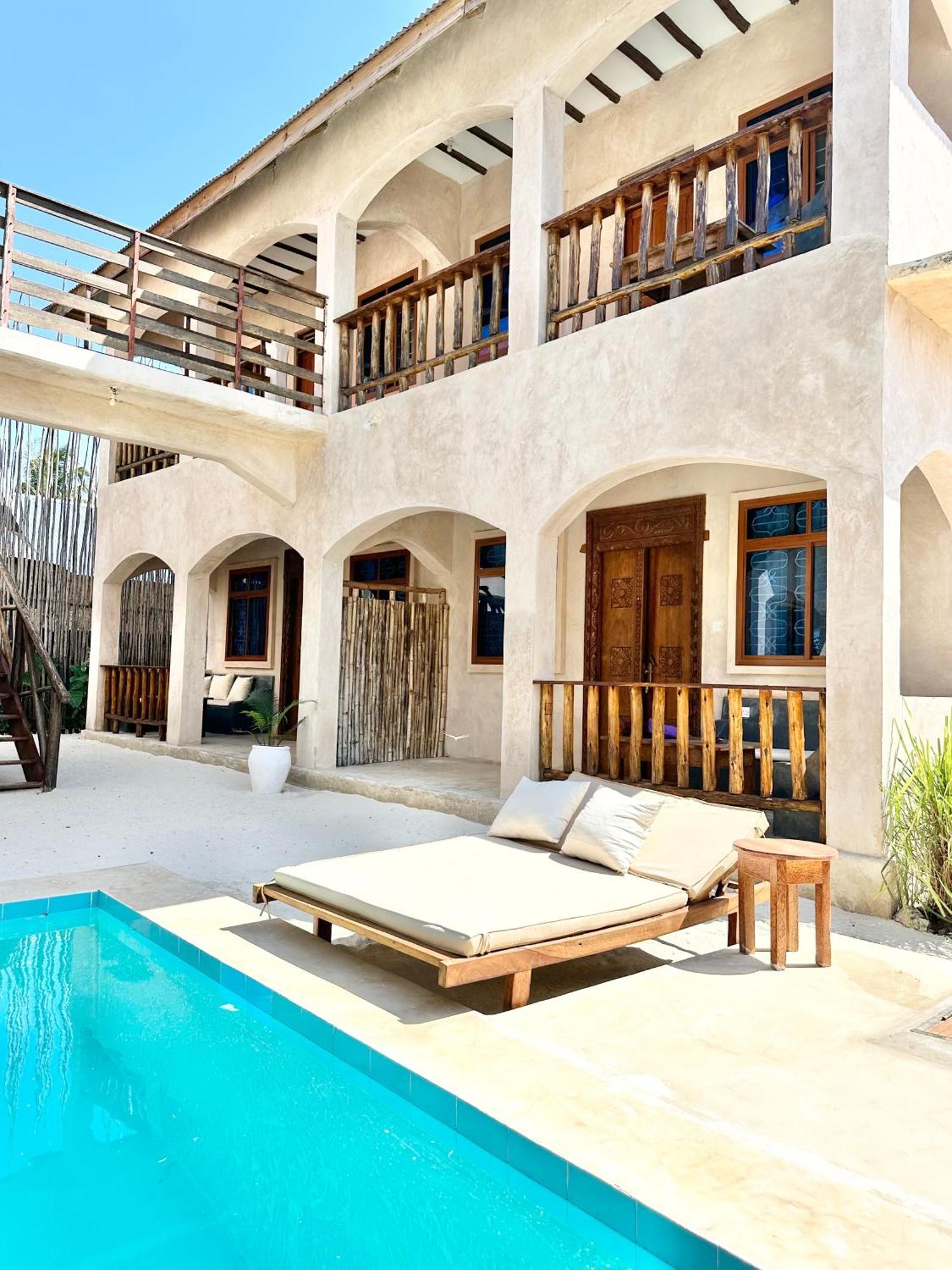 Chokoro House *