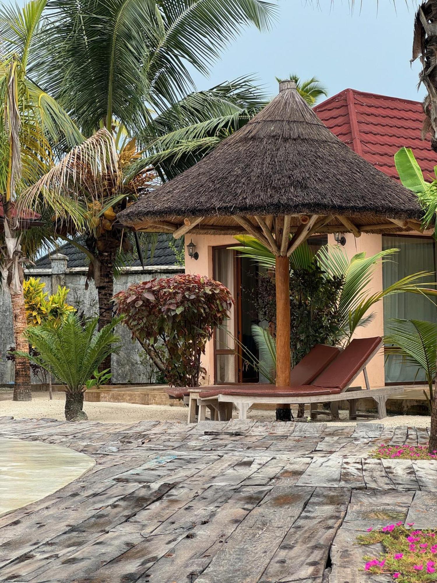 Blu Boutique Hotel