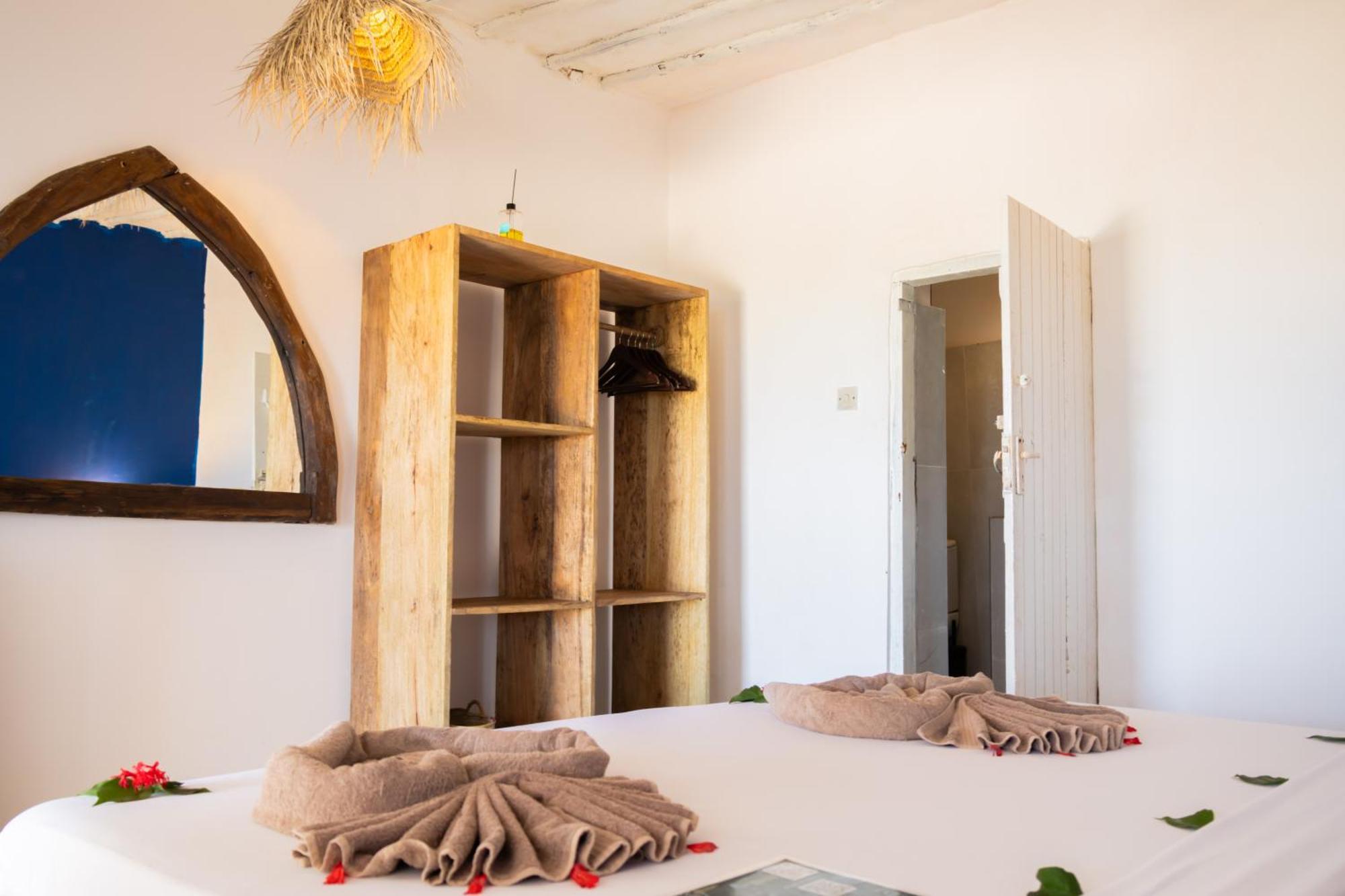 Hotel Pili Pili Beach