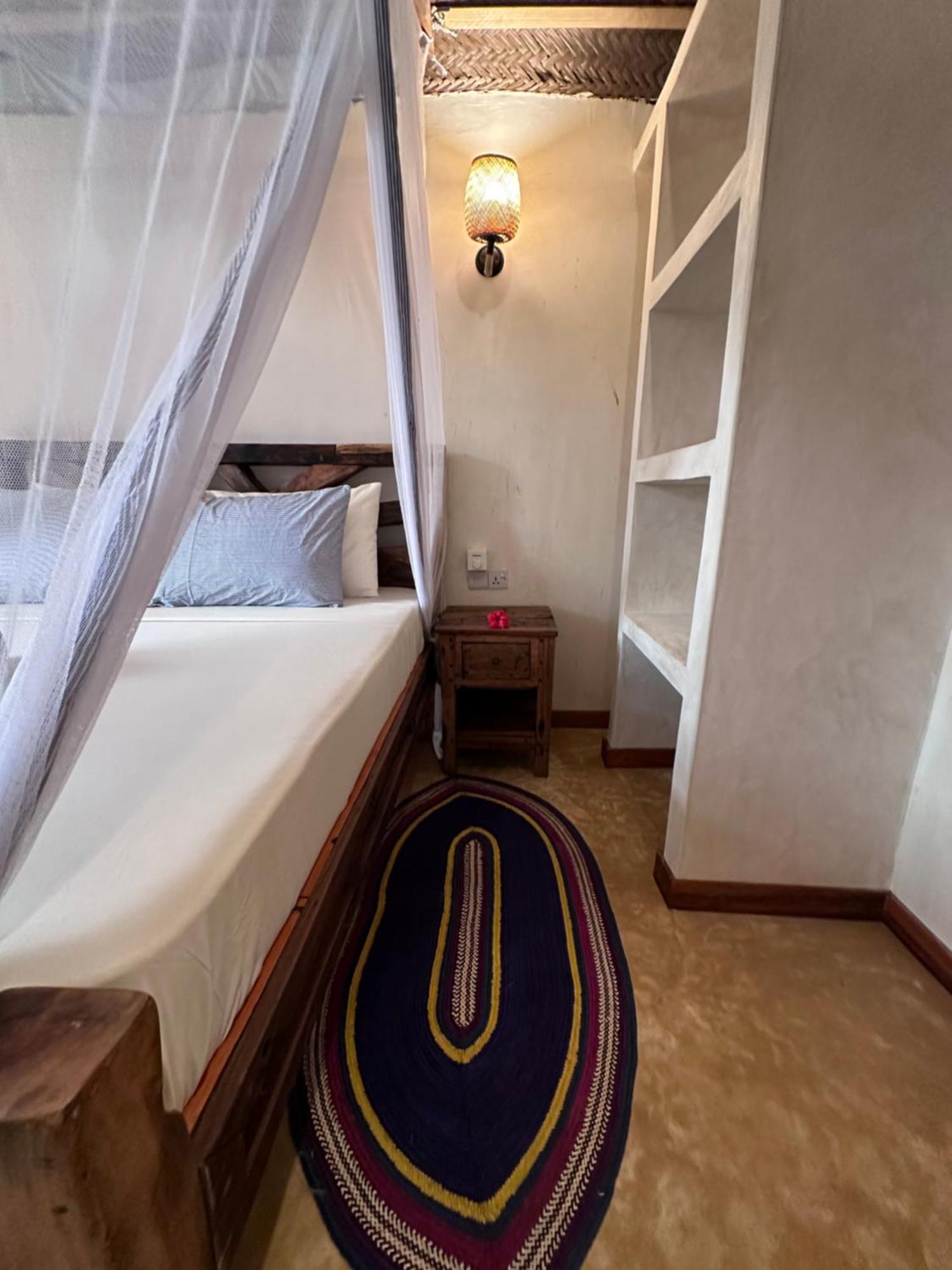 Bed & Breakfast Chikachika Nungwi