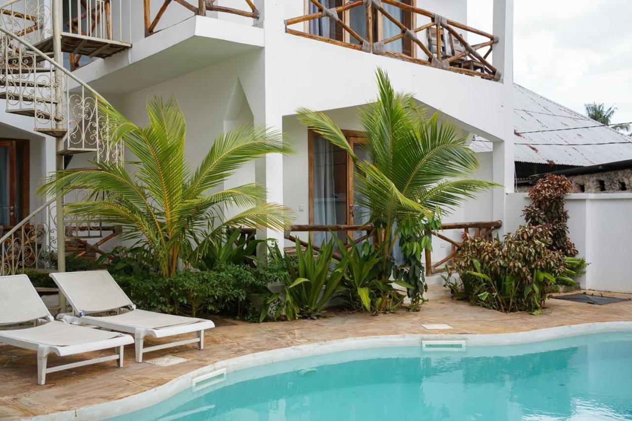 Ocean View Hotel