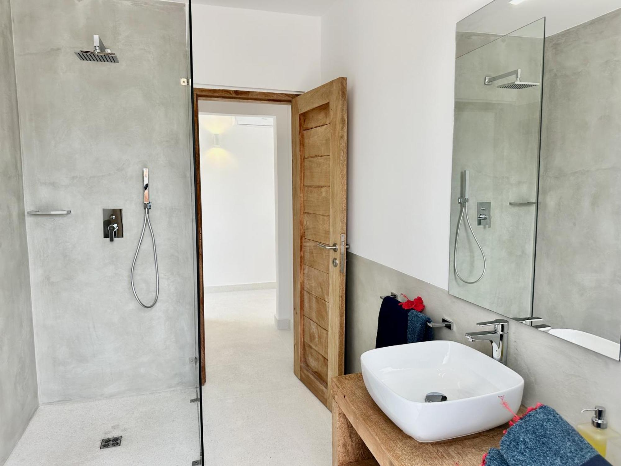 Oceanview Penthouse Mirage Zanzibarhouses Apartment *