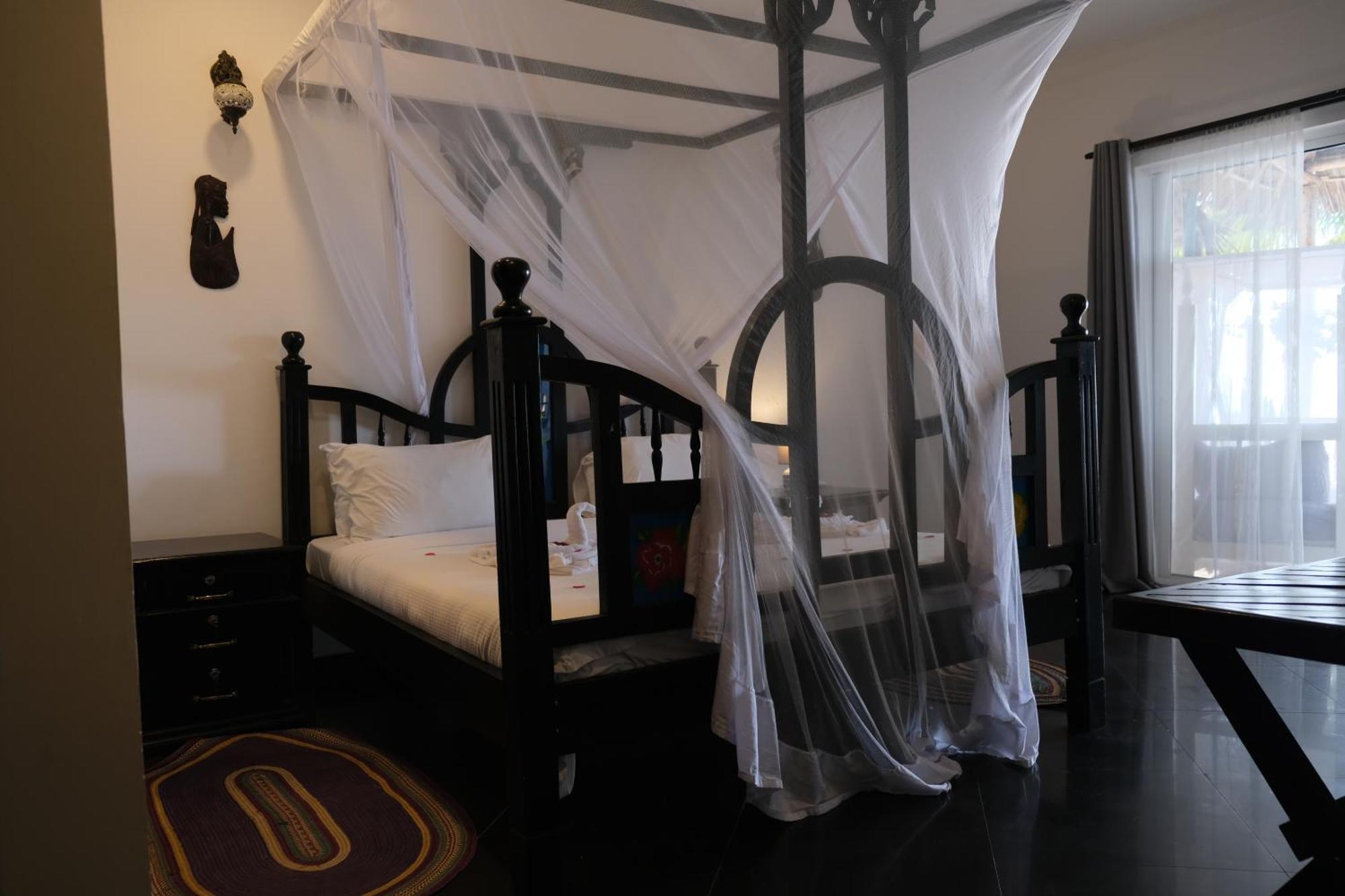Sofia Sea View 5*