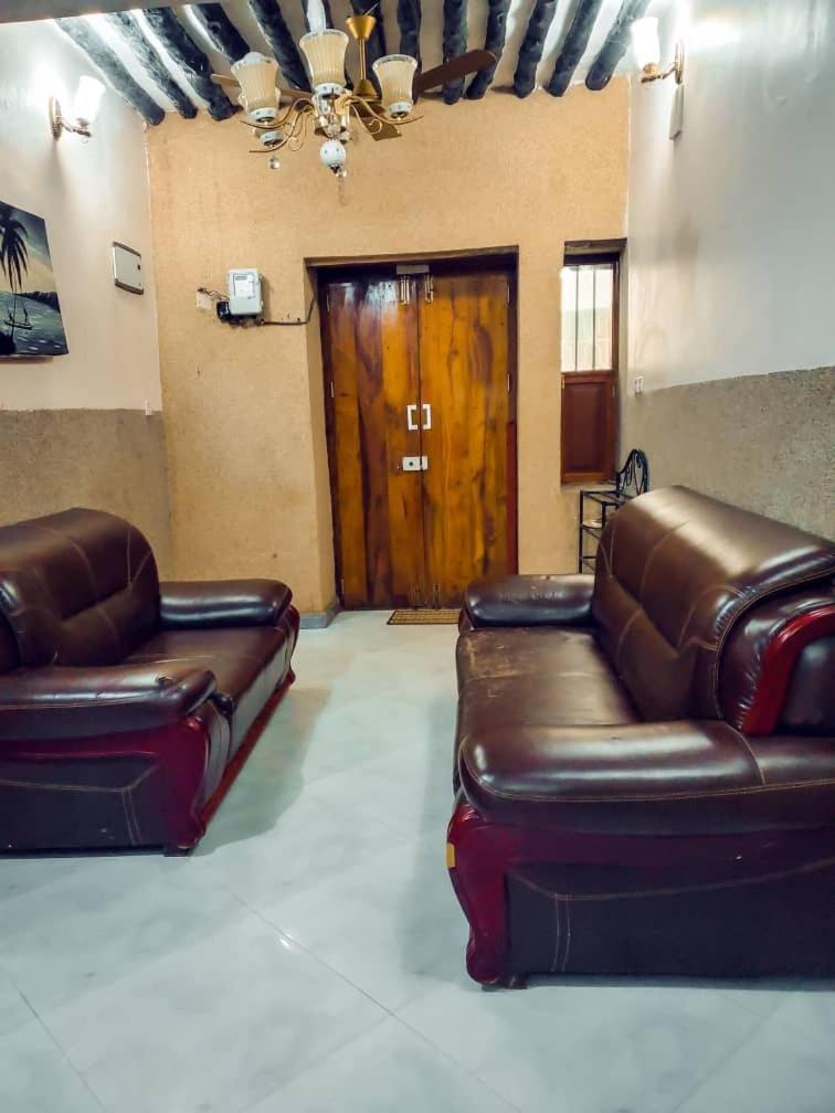 Guest house Mambo House