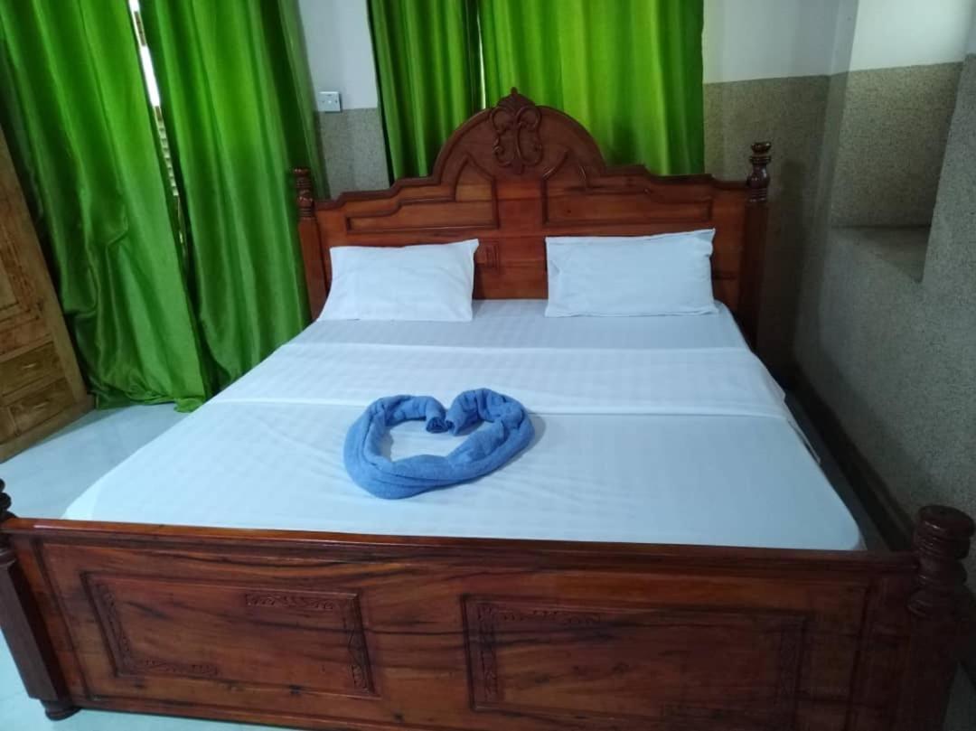 Guest house Mambo House *