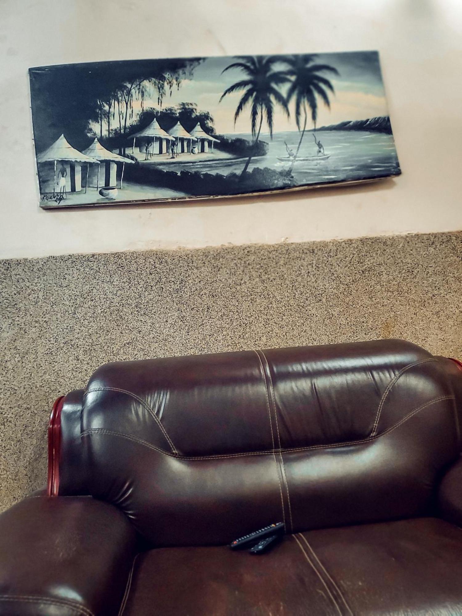 Mambo House Guest house *