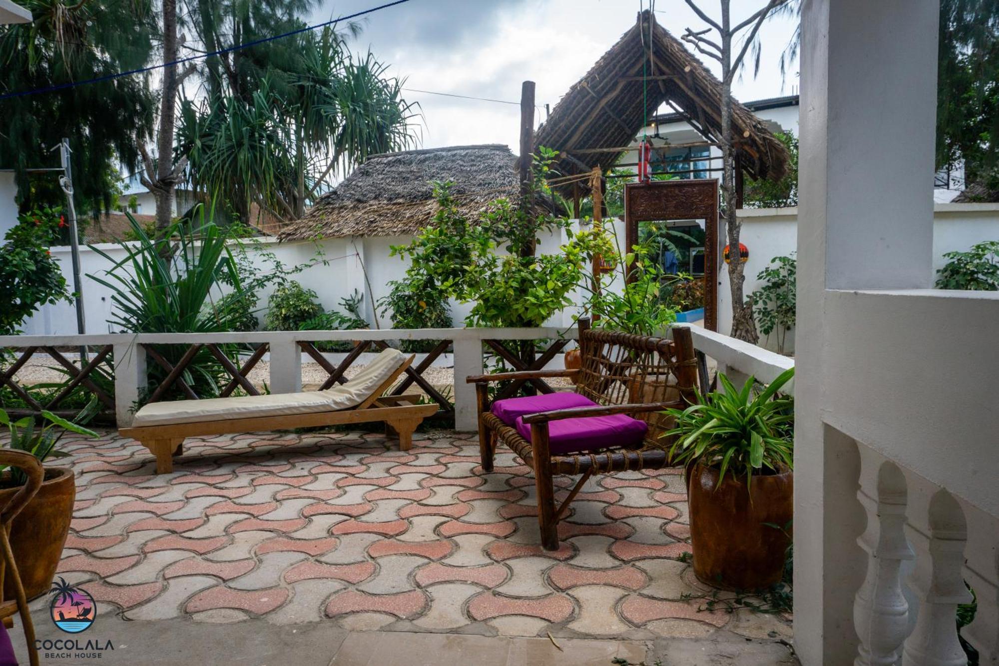 Cocolala House Bed & Breakfast