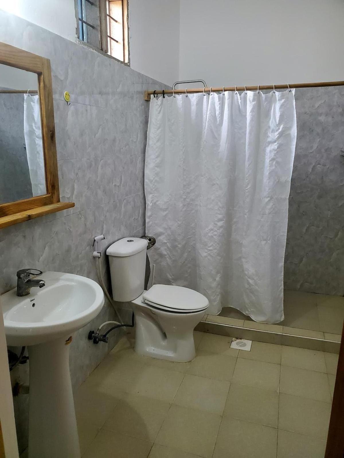 Makame Garden House Guest house