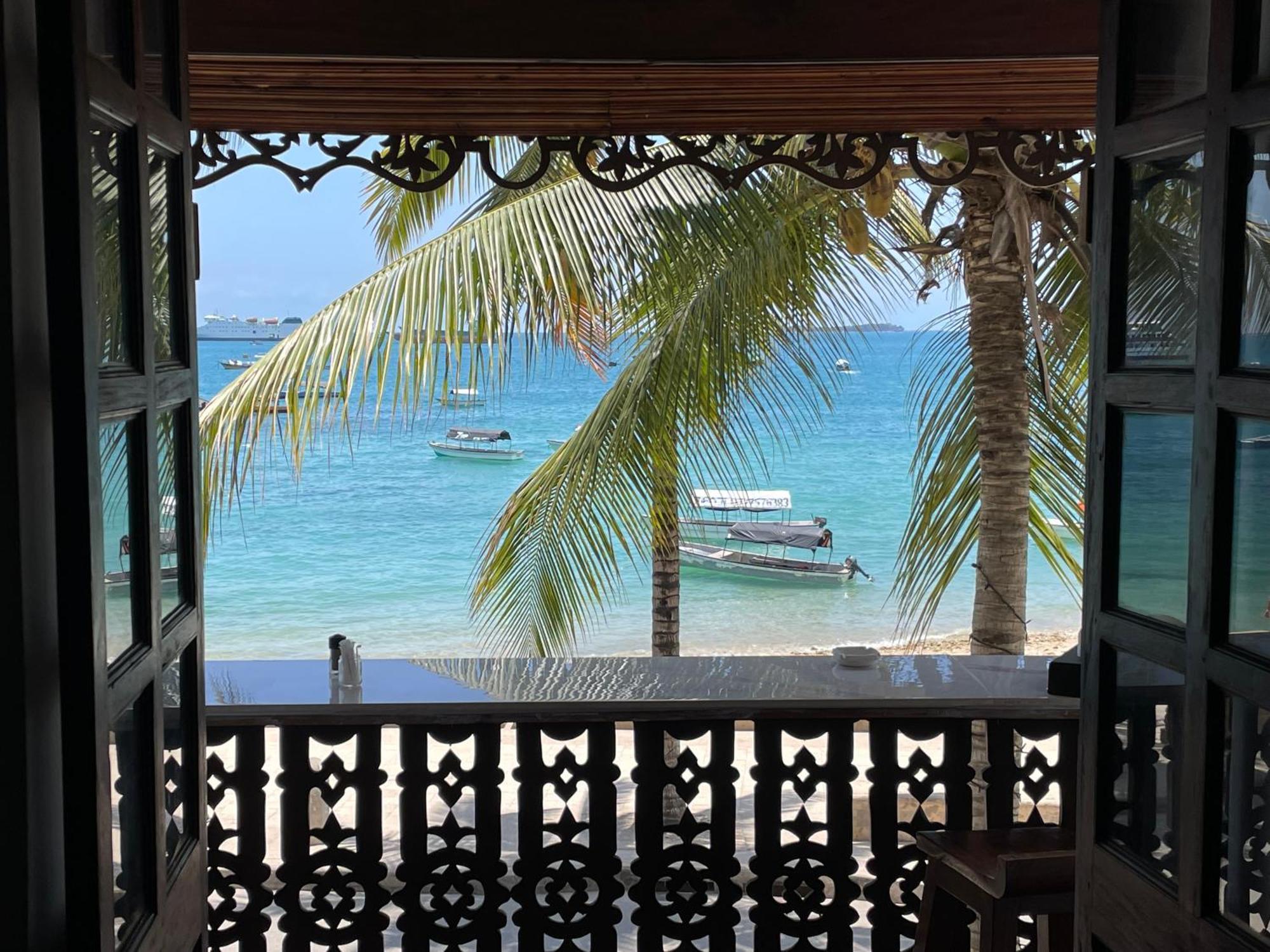 Mizingani Seafront Hotel 4*