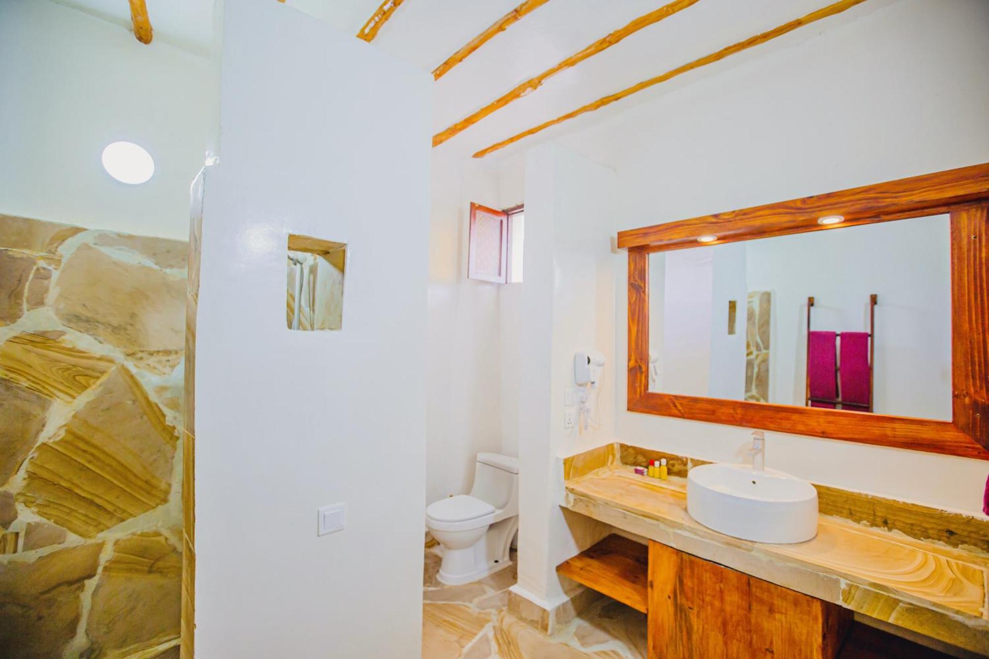 Ahg Waridi & Resort 4*