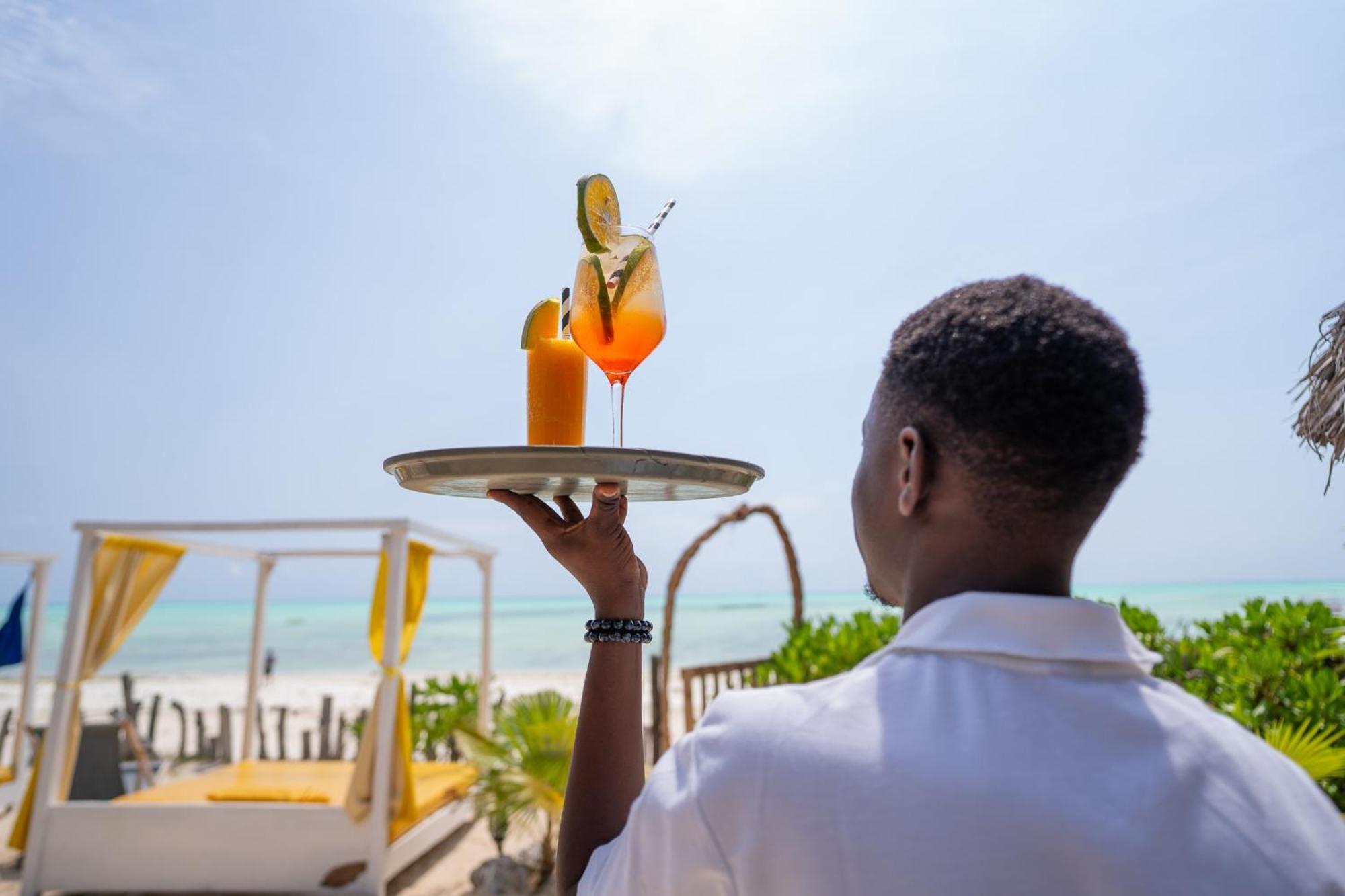 Hotel Pili Pili Beach