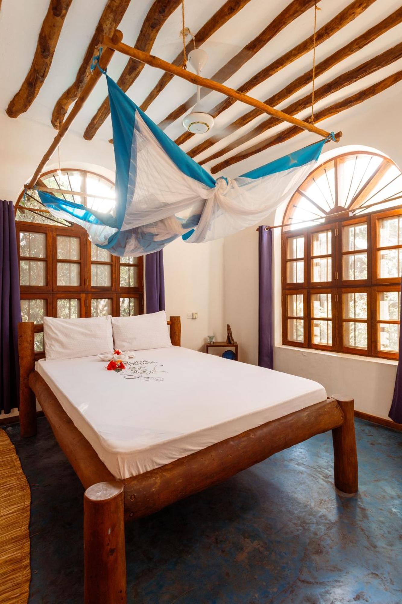 Bed & Breakfast Tropicana Boutique *