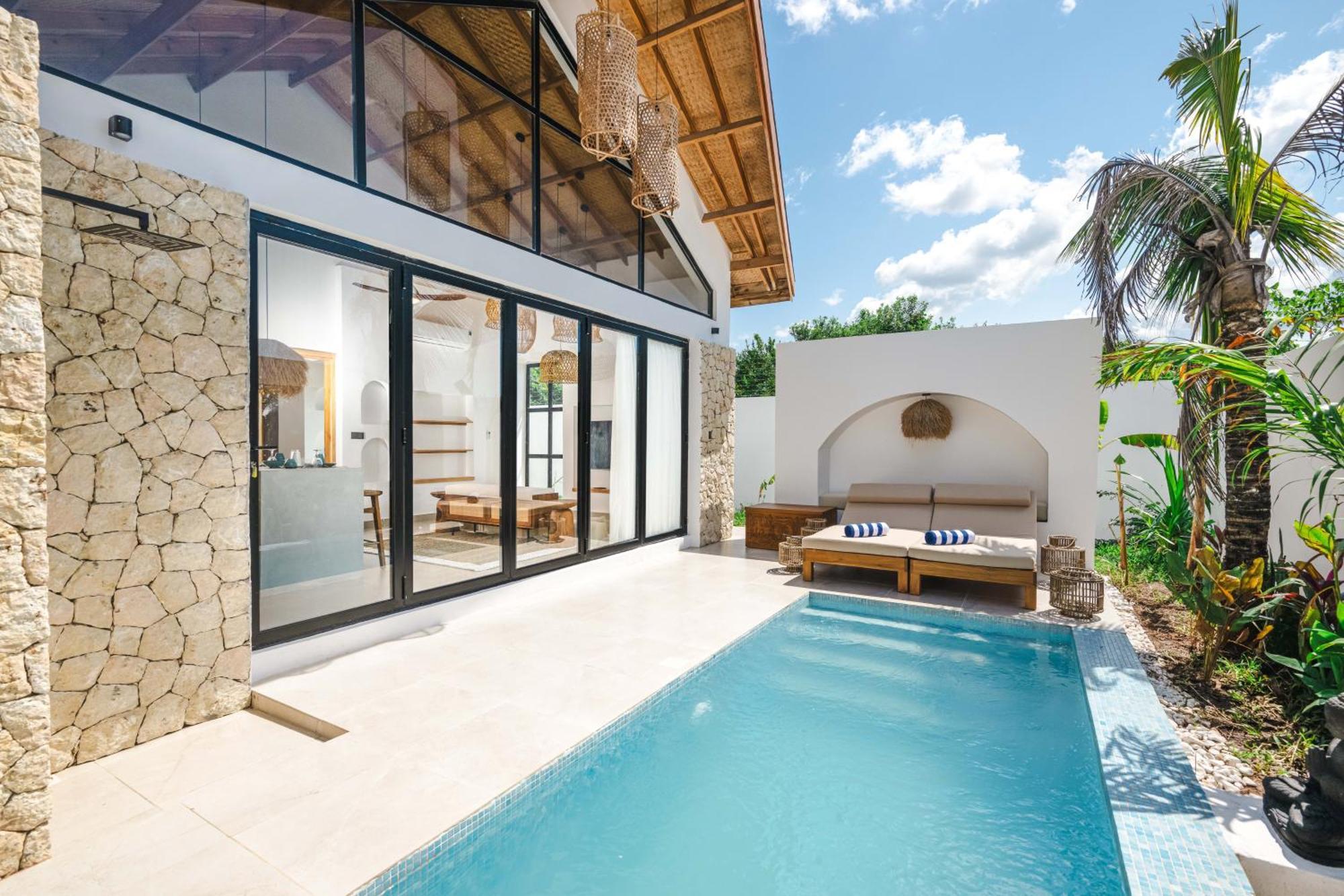 Emerald Escapes