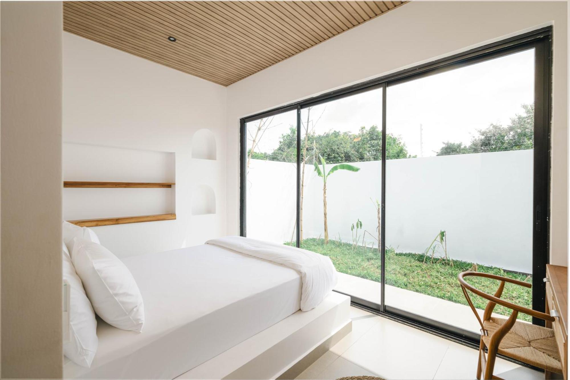 Chalet Emerald Escapes
