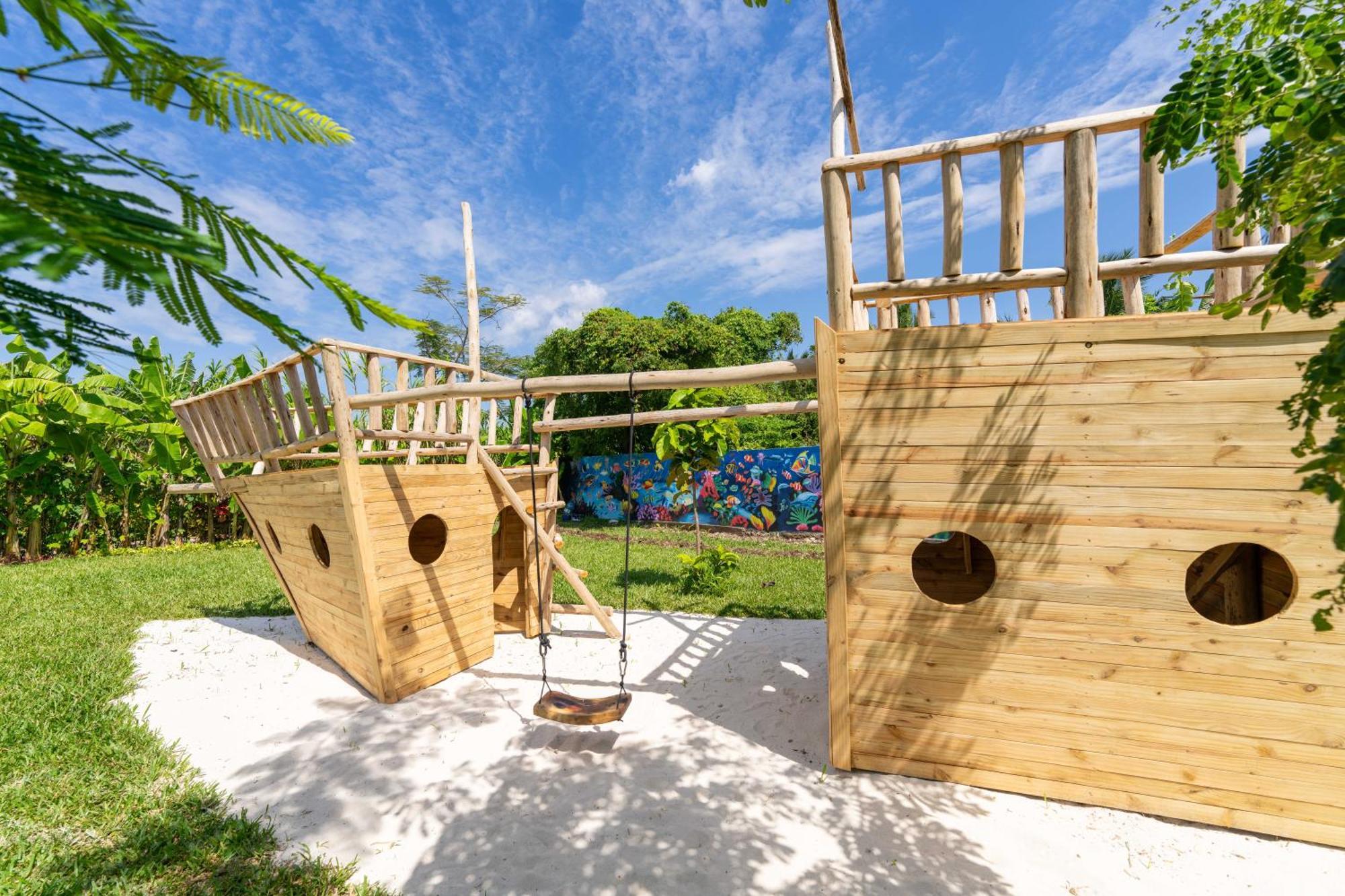 Ycona Eco-luxury Resort, Zanzibar 5* Dikoni