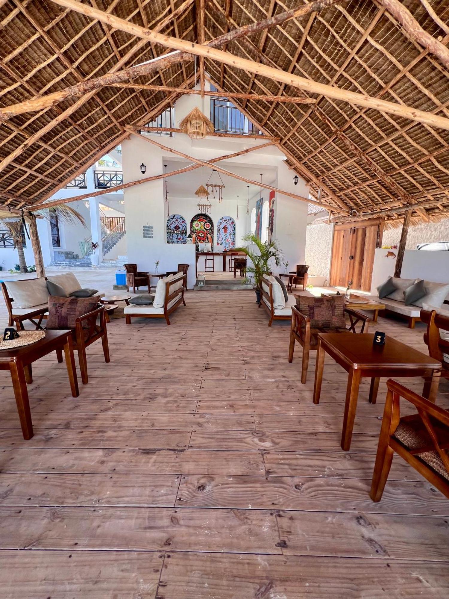 Mia Boutique Hotel 4*