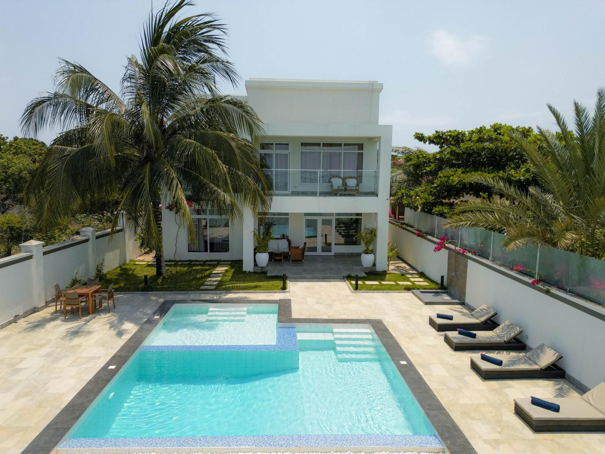 Villa Zanzibar Dt Beachfront *