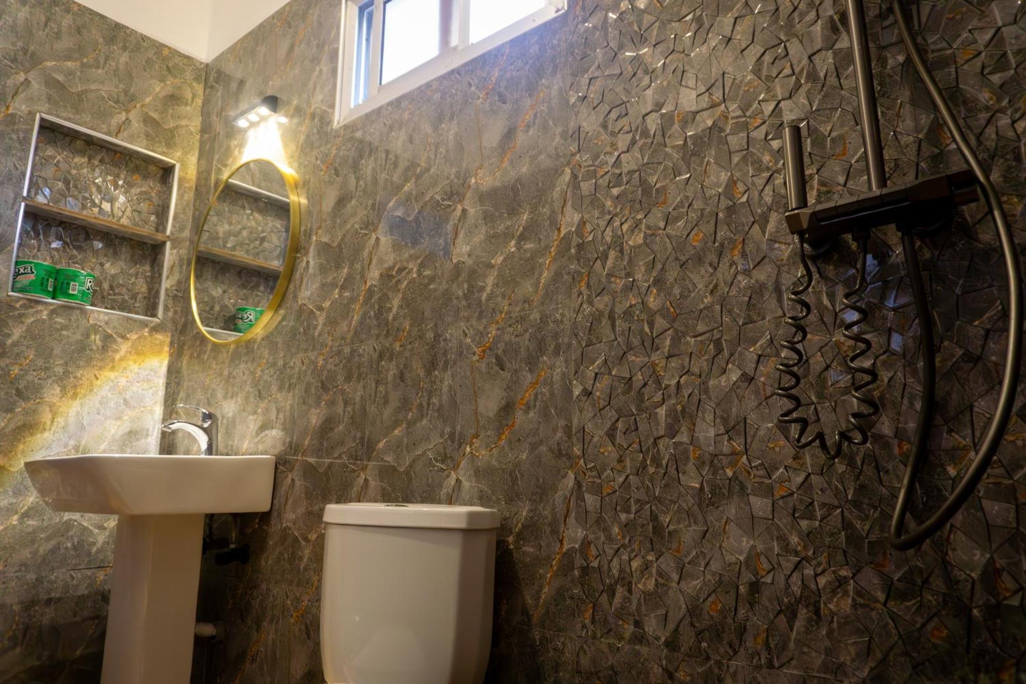 Bed & Breakfast Cocolala House *