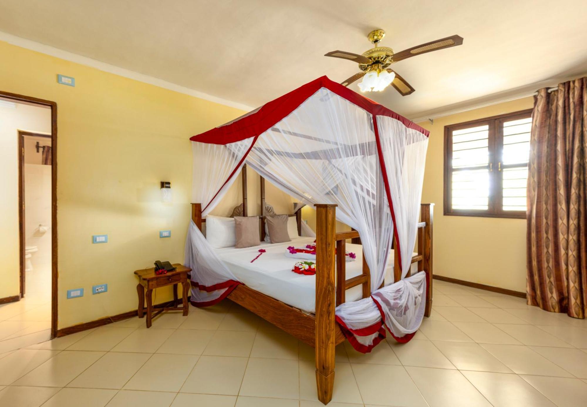 Jaz Adonia Hotel 5*