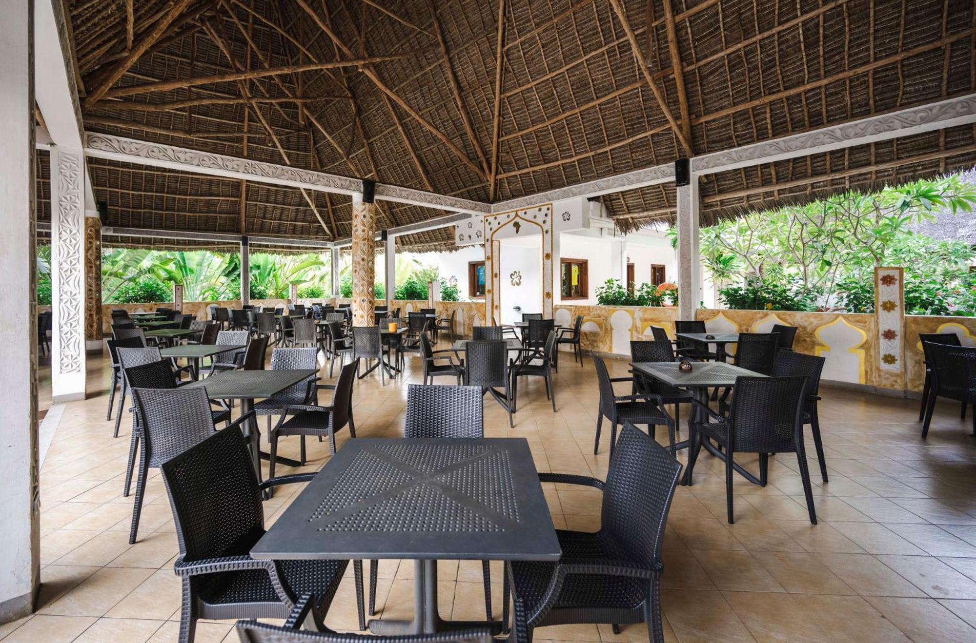 Hotel Jaz Adonia 5*