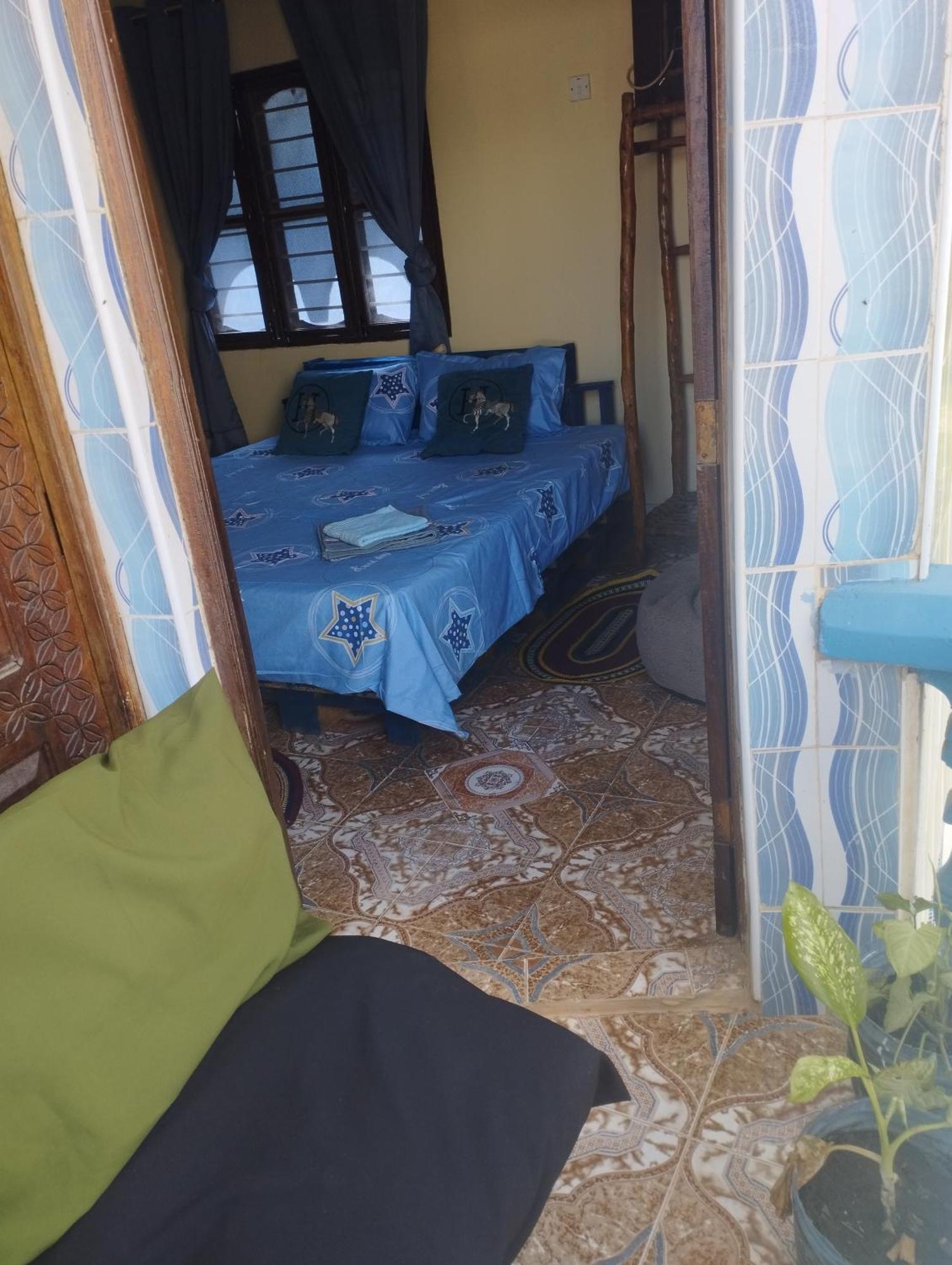 Luca&irina Airport Comfort Bed & Breakfast
