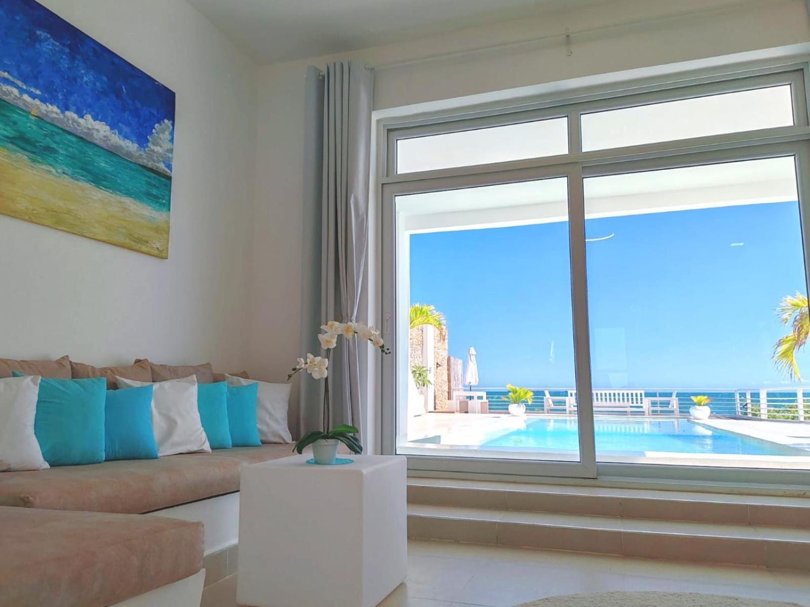 Azura Villa Fumba