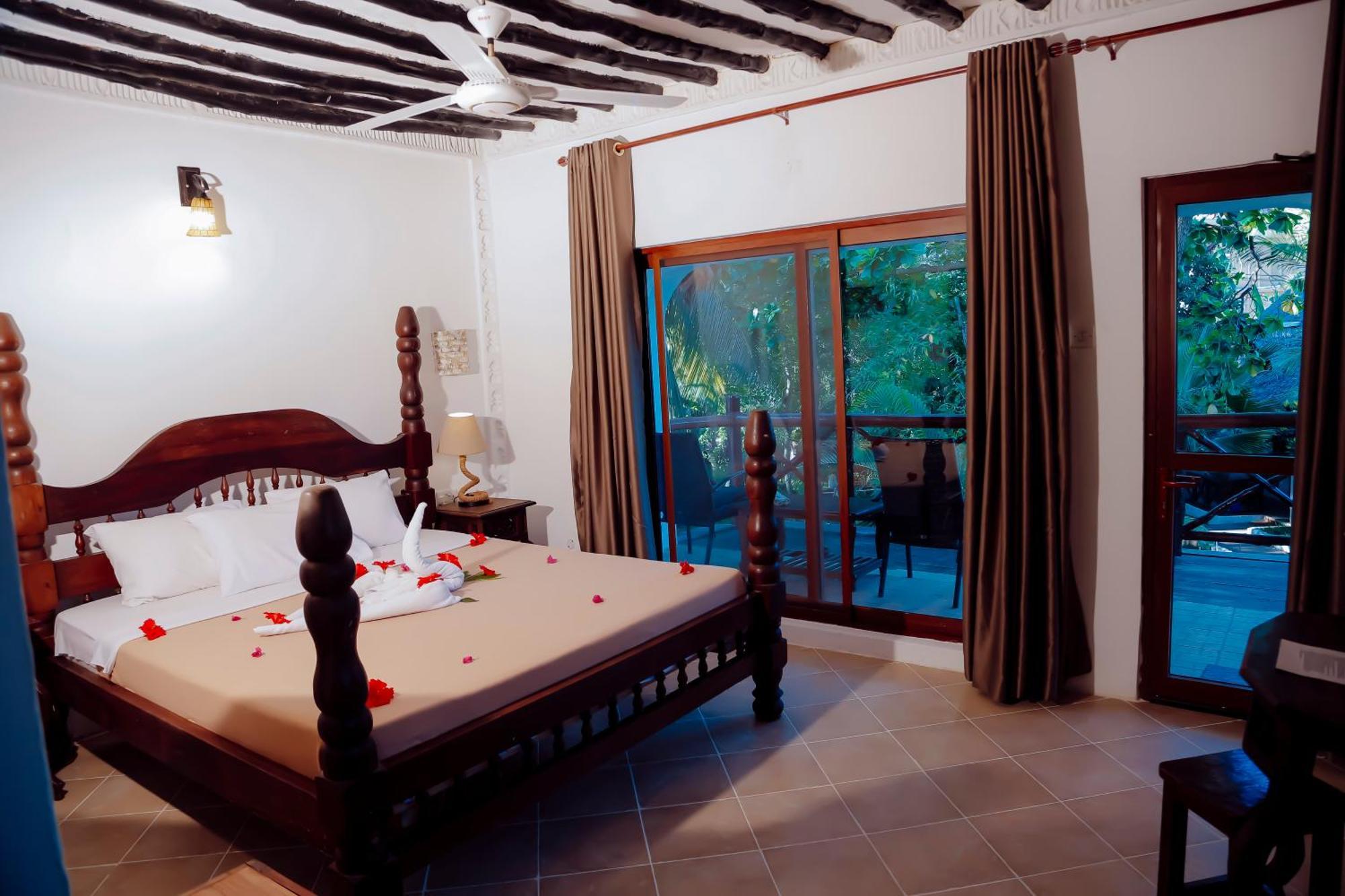 Hotel Langi Langi 3*
