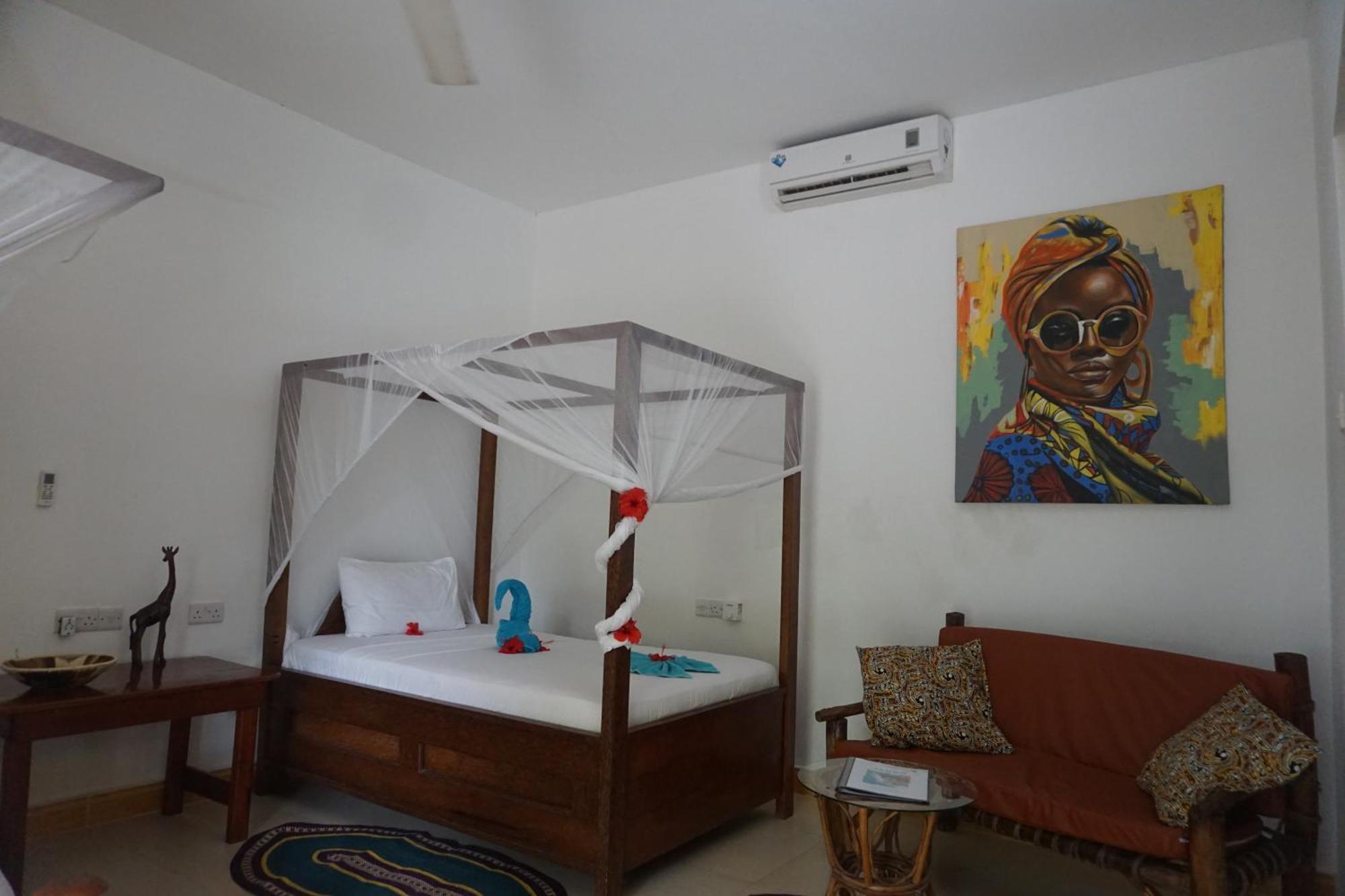 Cocolala House Bed & Breakfast Nungwi
