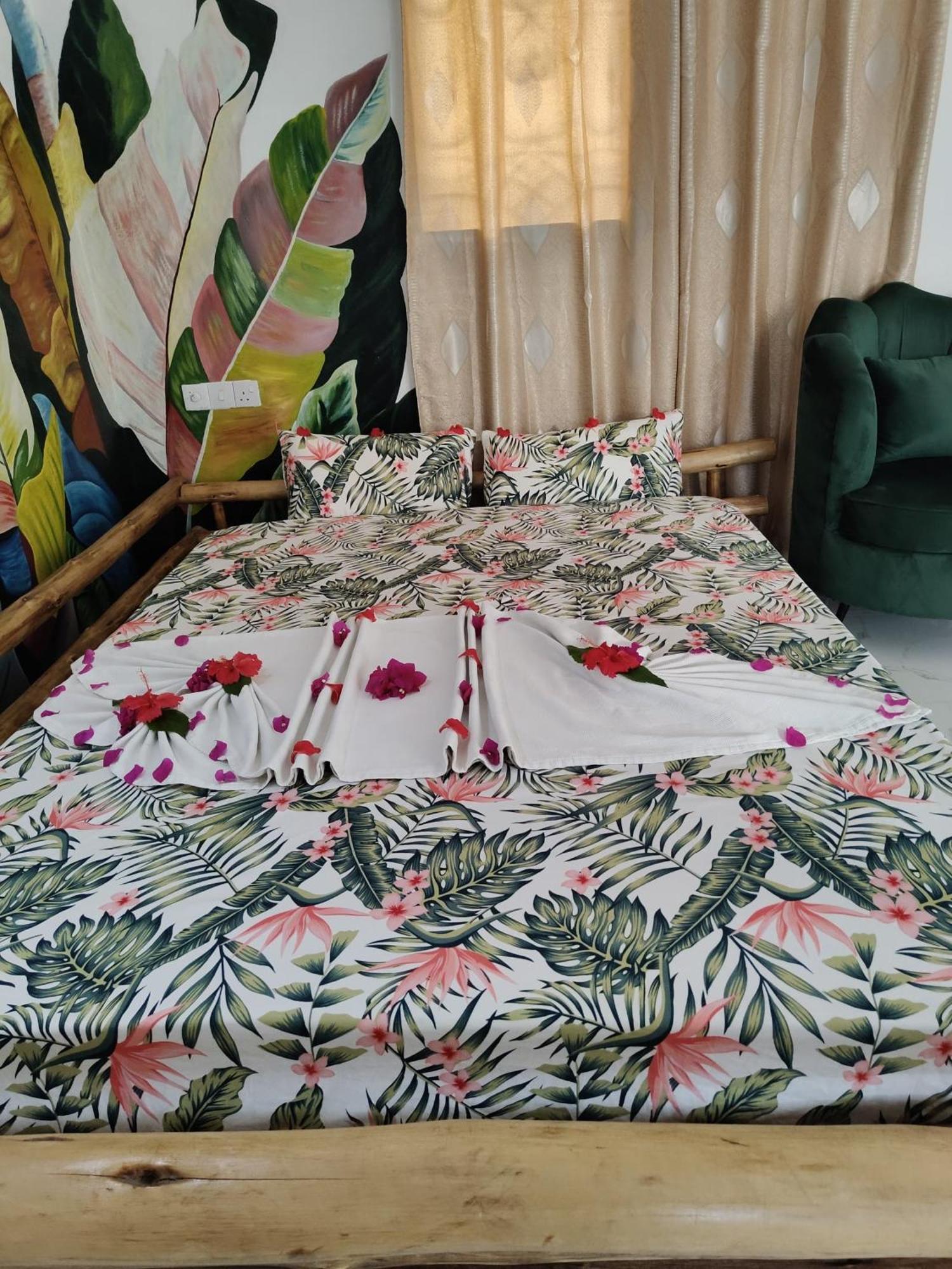 Pole Pole House Hotel