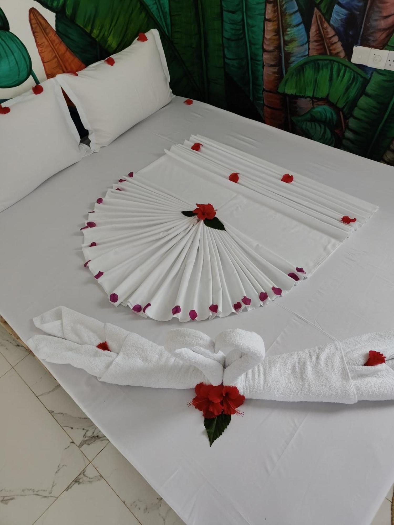 Pole Pole House Hotel