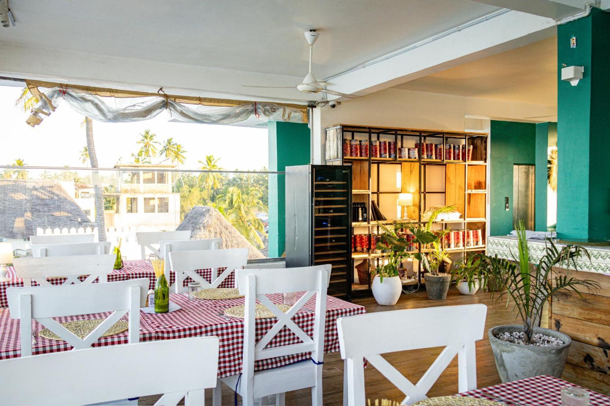 Pili Pili Hotel