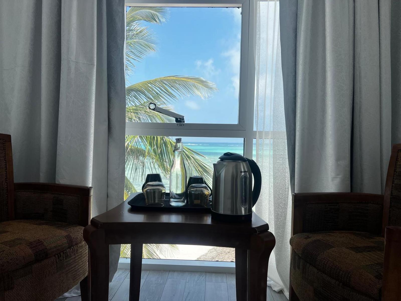Mia Boutique Hotel 4*