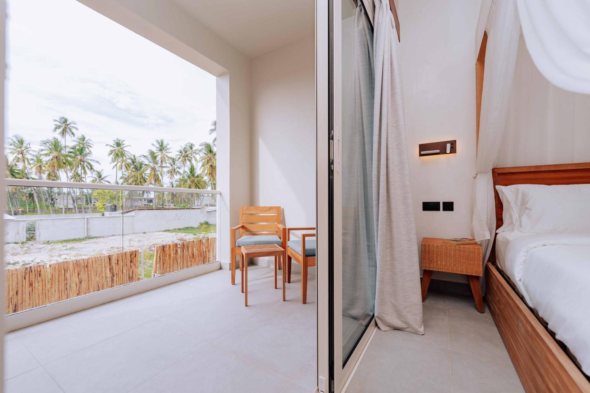 Hotel Samawa Living Paje