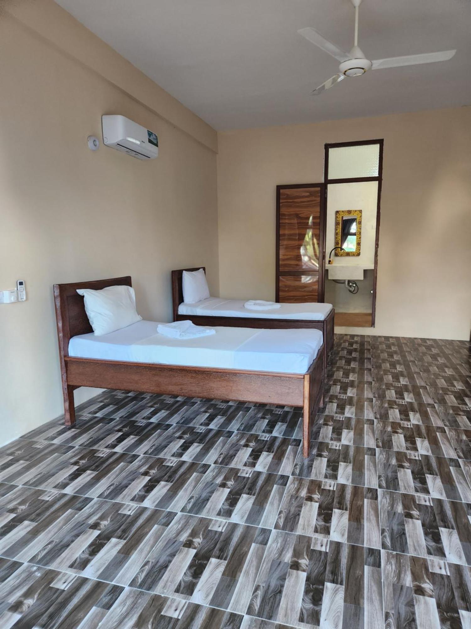 Two Palms Hotel