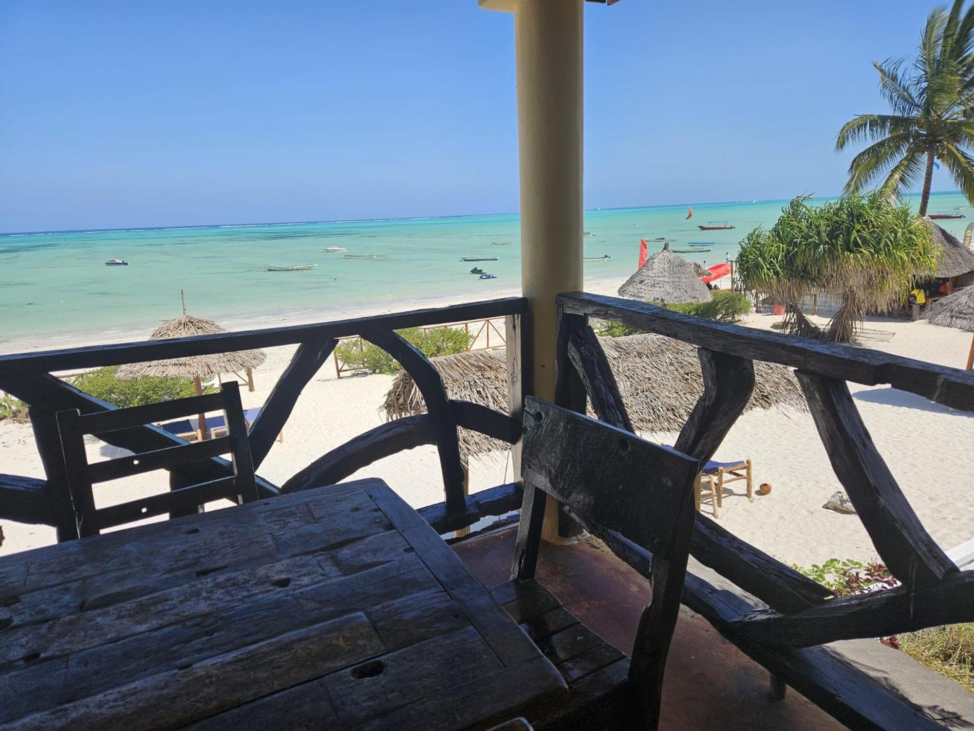 White Sands Hotel Paje