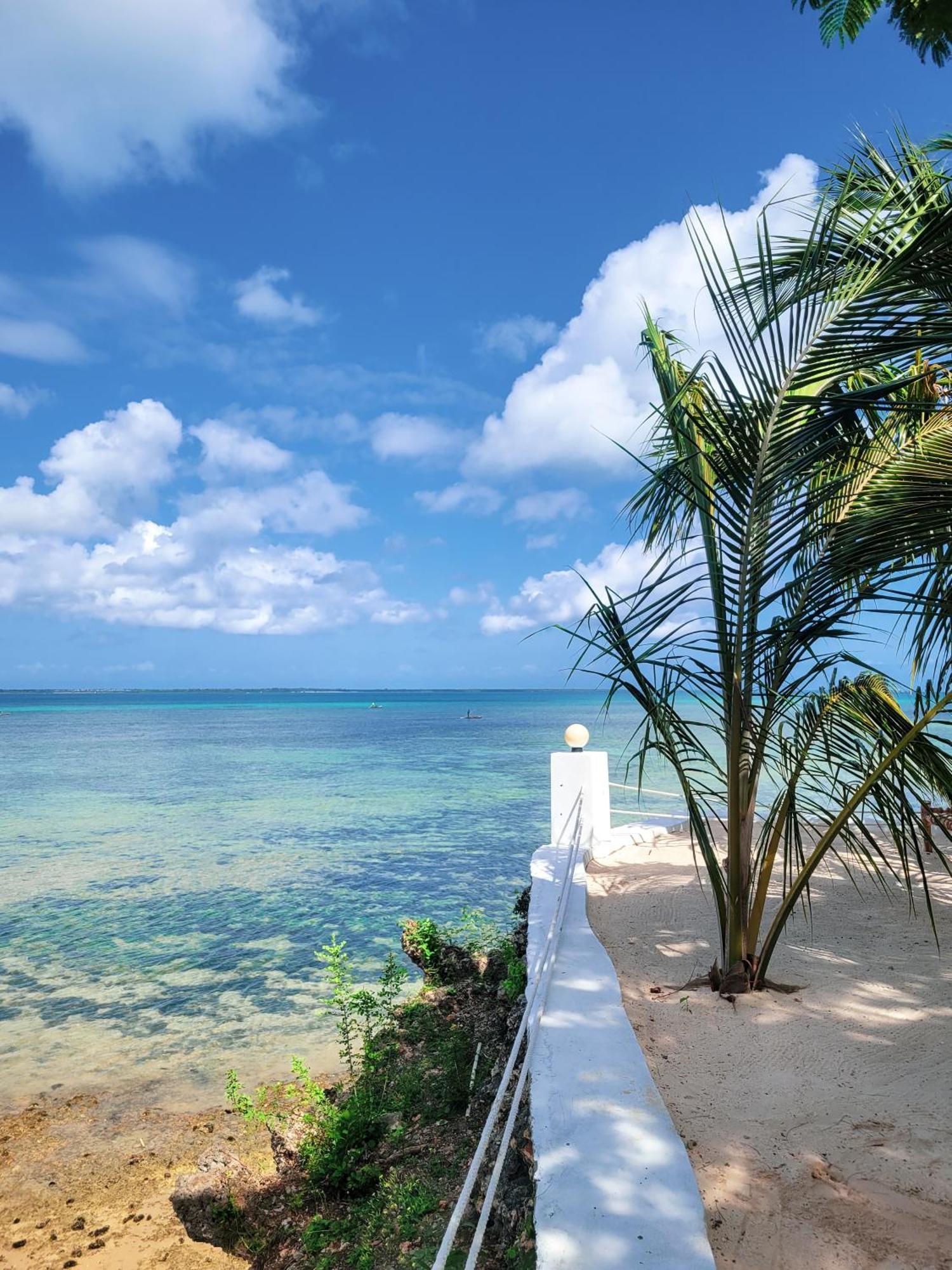 Bay Hotel Kidoti
