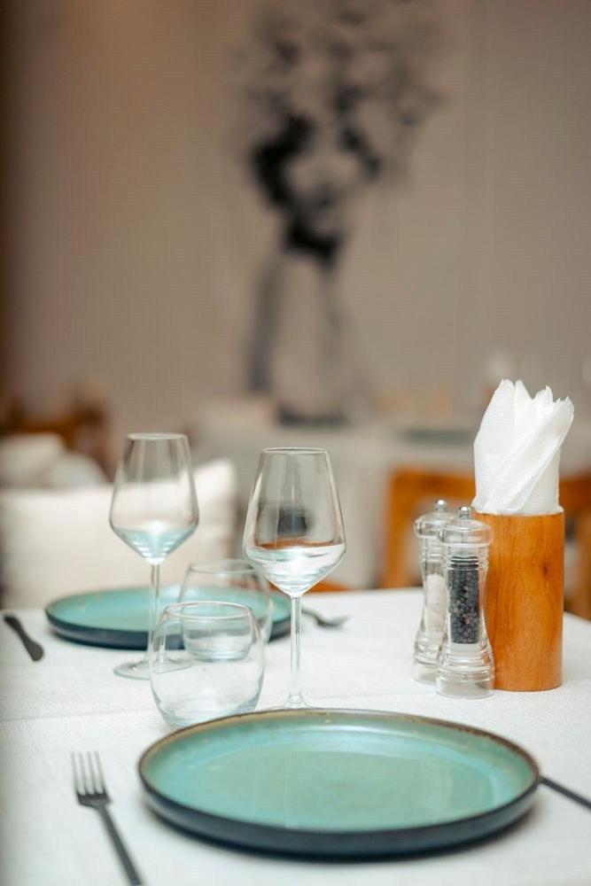 Le Saint Tropez Hotel Kidoti