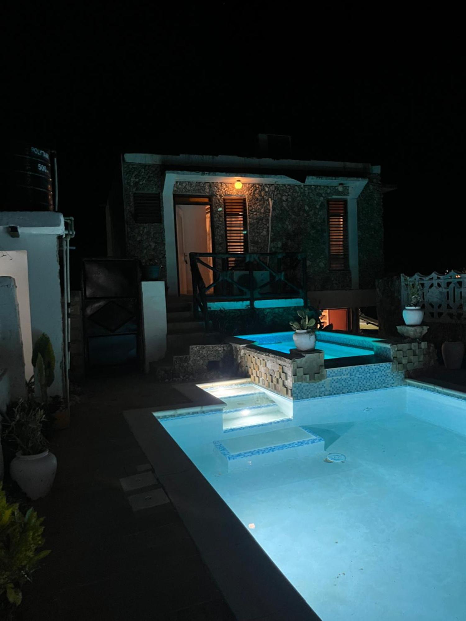 Hotel The Cliff Pongwe