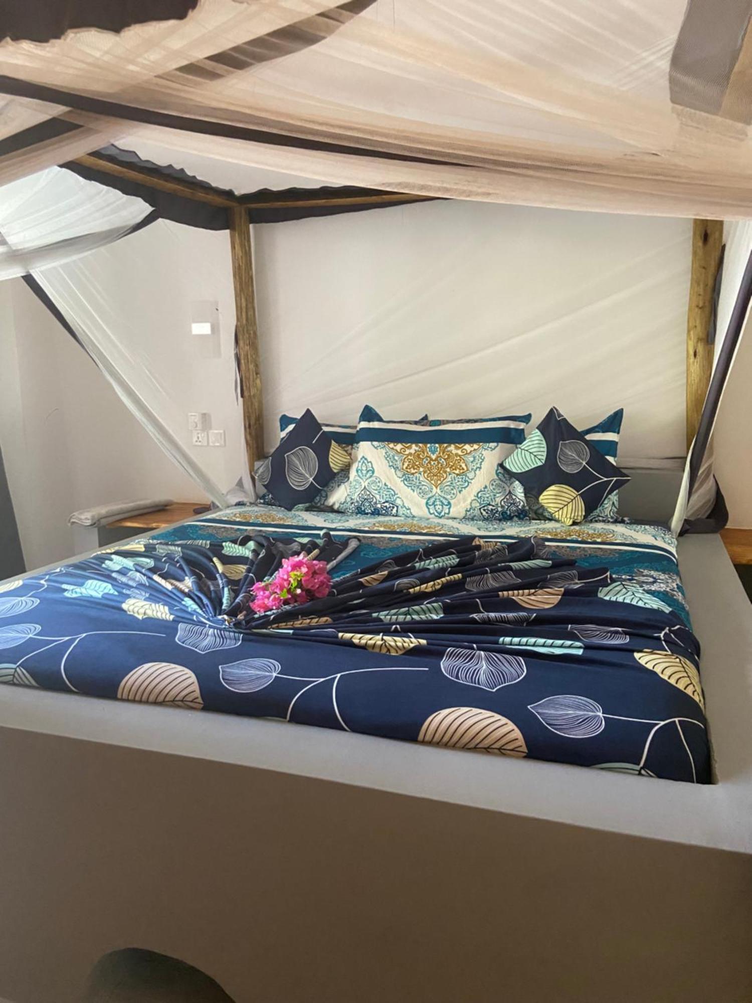 Waka Waka Bed & Breakfast Pwani Mchangani