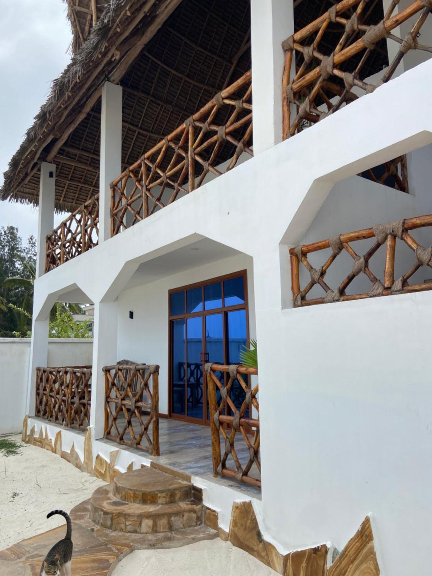 Waka Waka Bed & Breakfast *