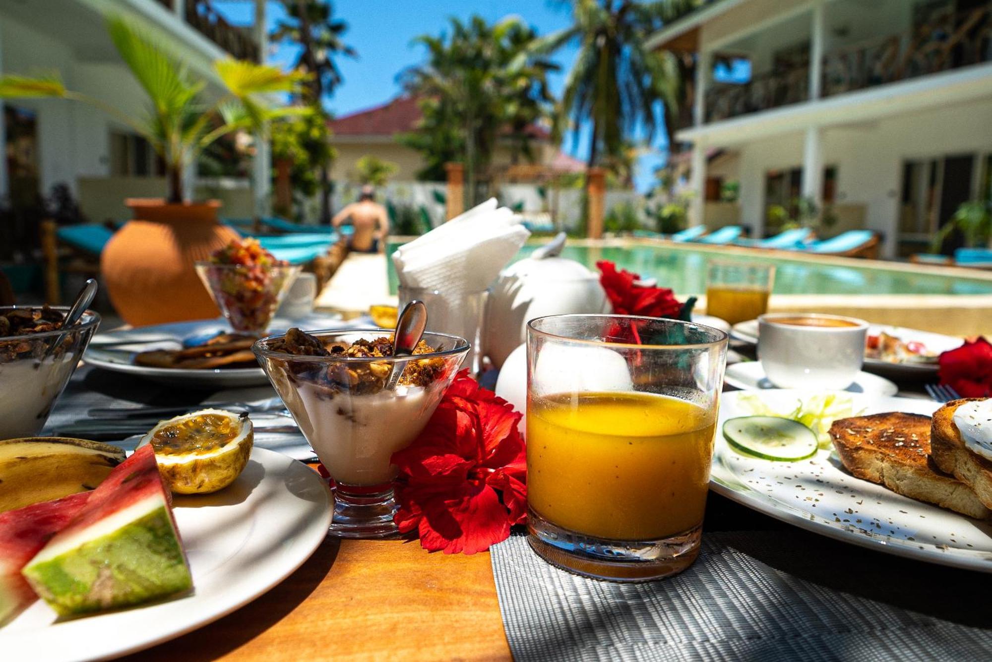 Frangi'pwani Hotel