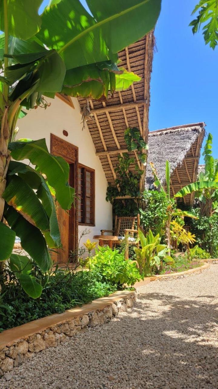Subanda Boutique Hotel *