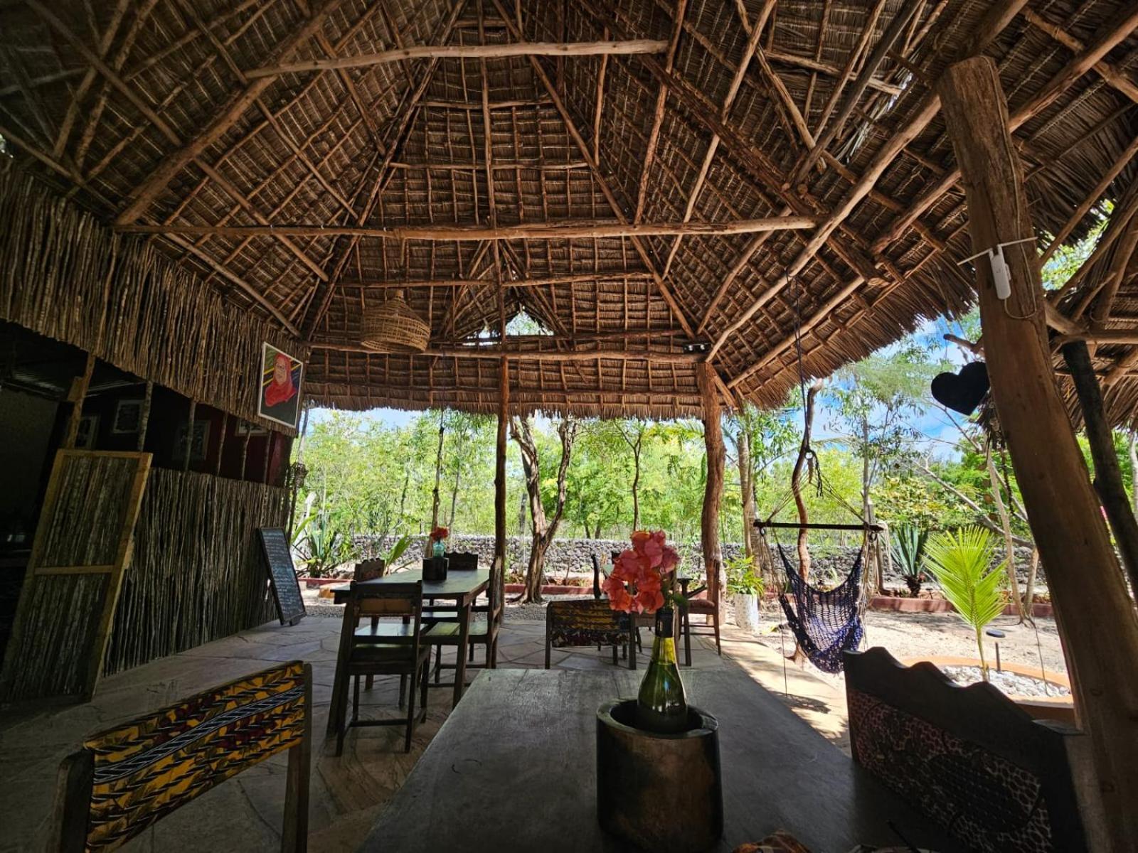 Bed & Breakfast Karibu Maisha *