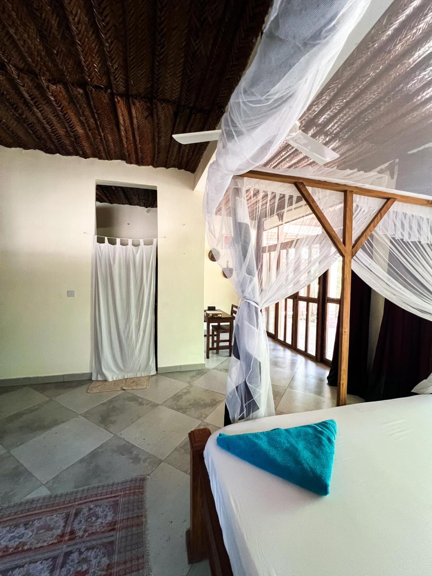 Karibu Maisha Bed & Breakfast *