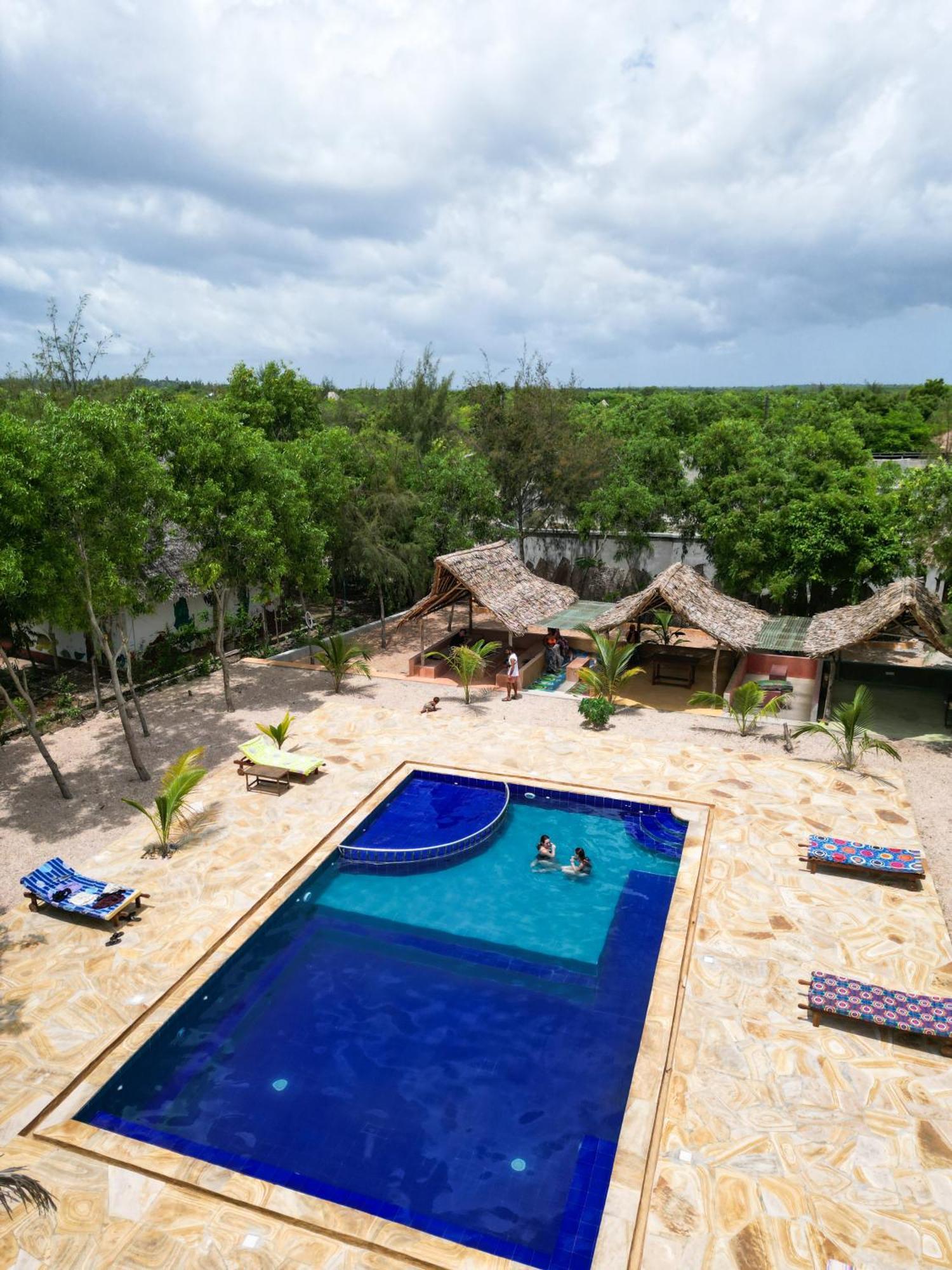 Bed & Breakfast Karibu Maisha *