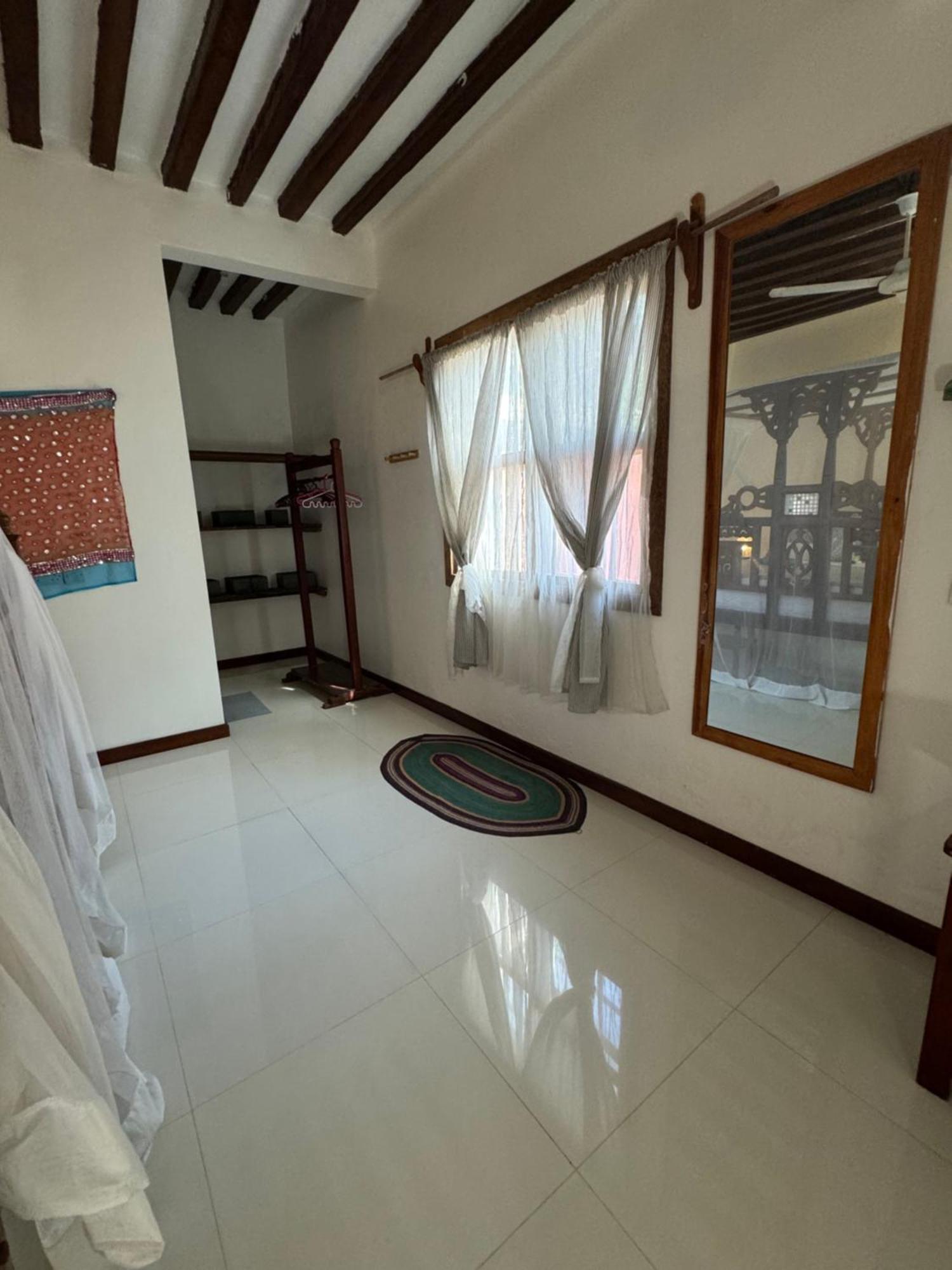 Retreat Bed & Breakfast *