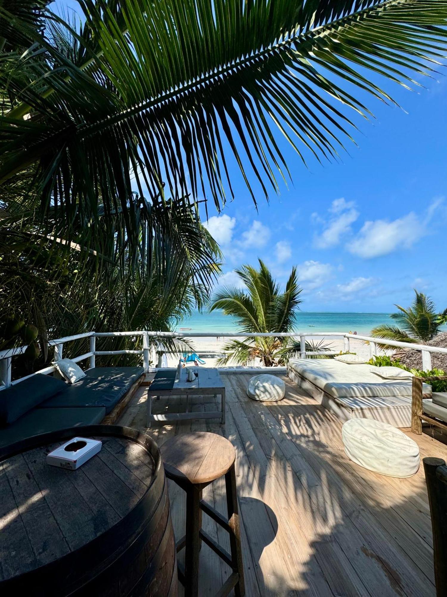 La Base Bed & Breakfast