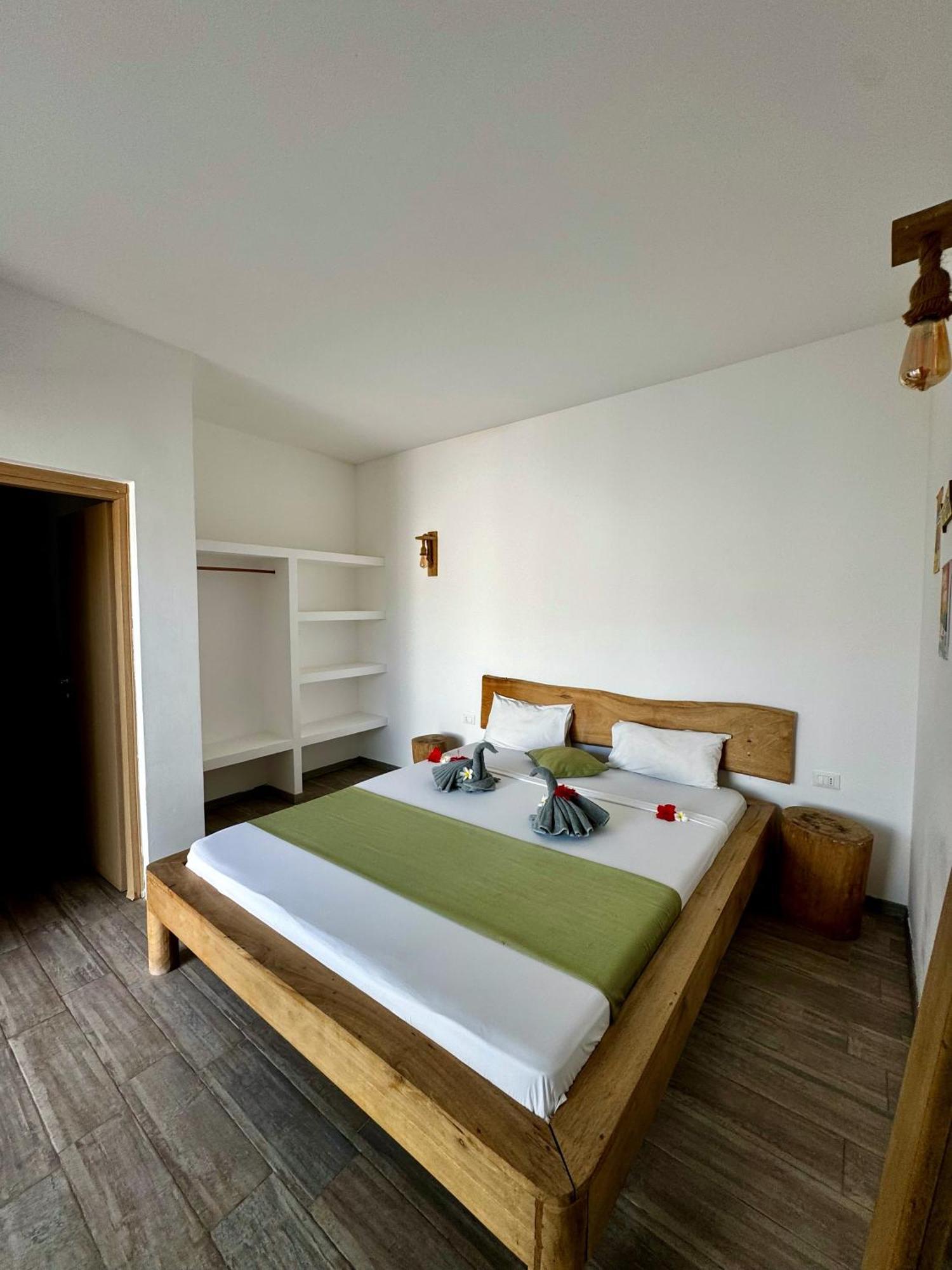 Bed & Breakfast La Base *