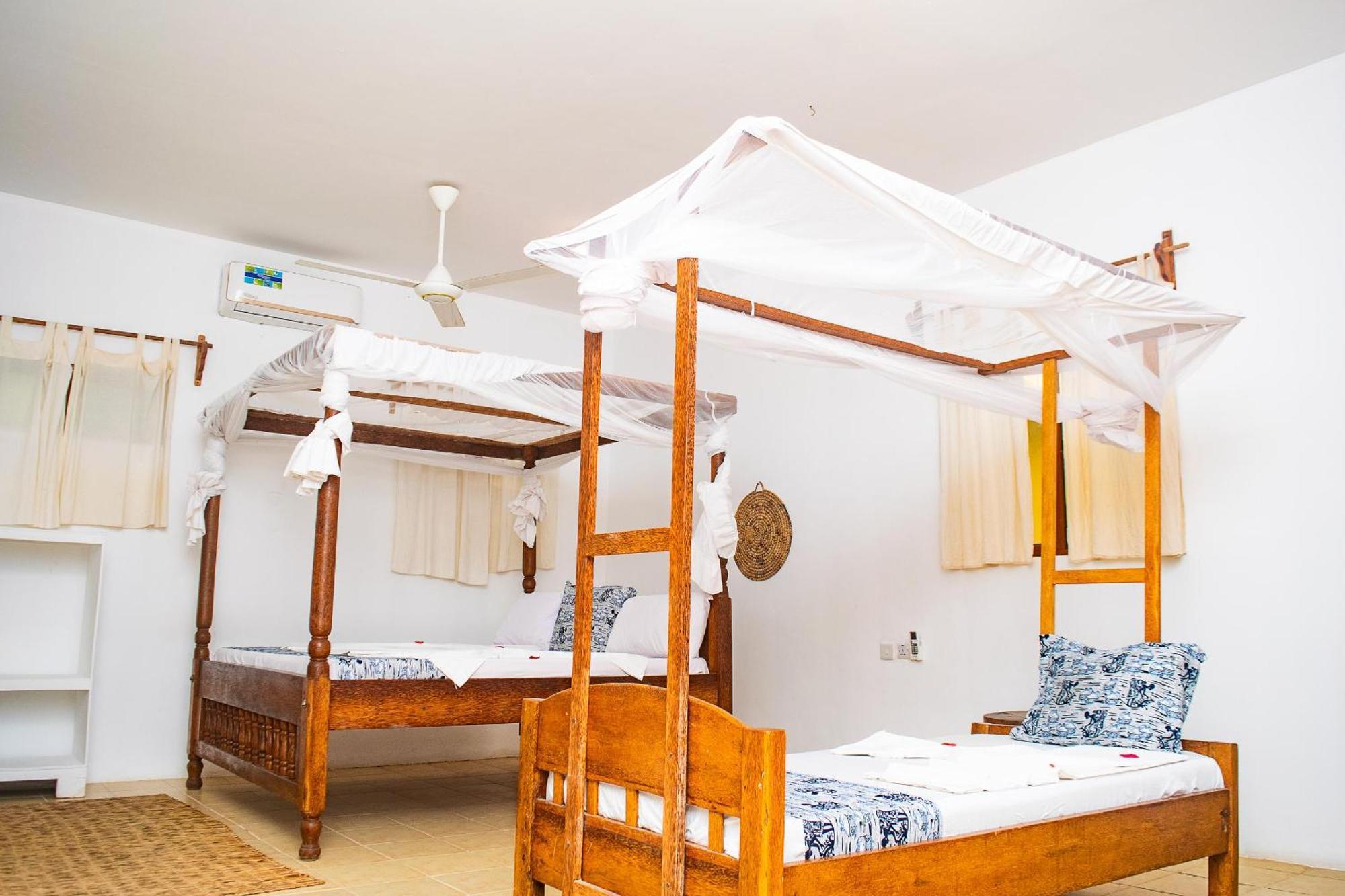 Shamba Village Hotel